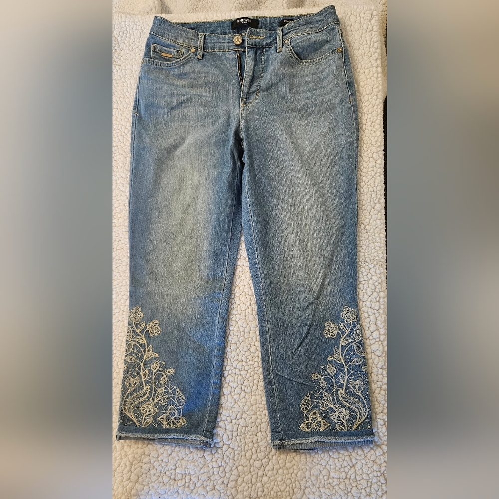 Nine West Light Blue Embroidered Capri Jeans